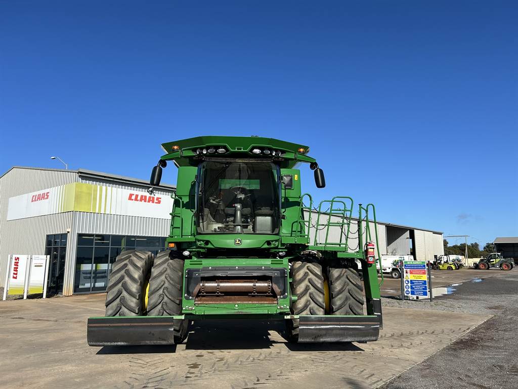 2021 John Deere S780