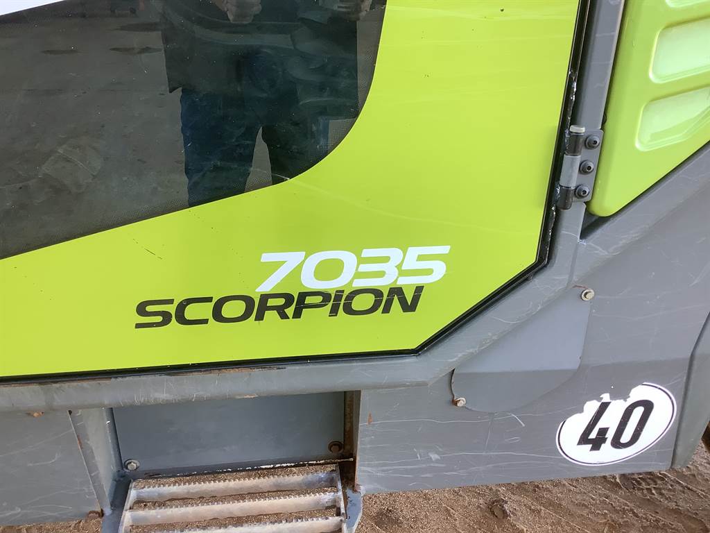 2018 CLAAS SCORPION 7035 image 10