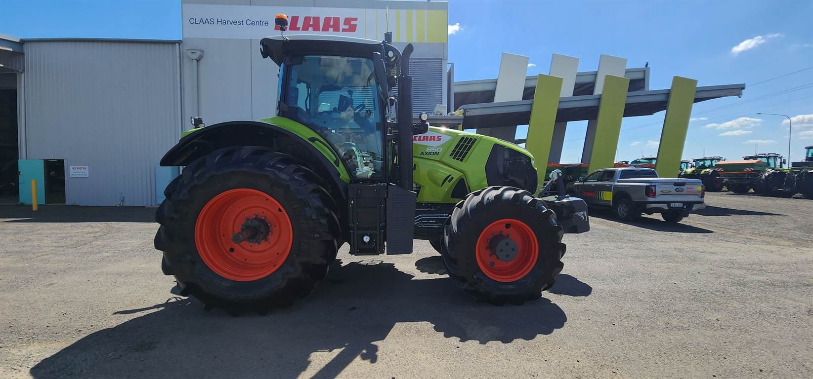 2022 CLAAS AXION 850