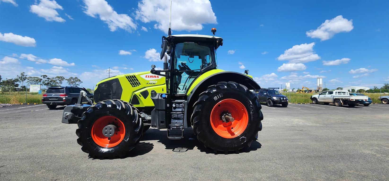 2022 CLAAS AXION 850