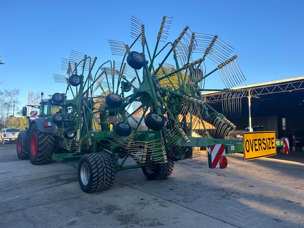 2021 Krone Swadro TC 1370 image 15