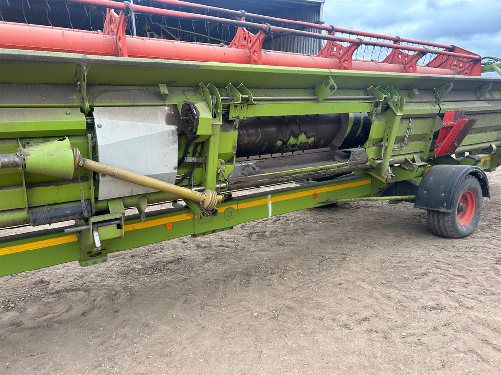 2010 CLAAS LEXION 570