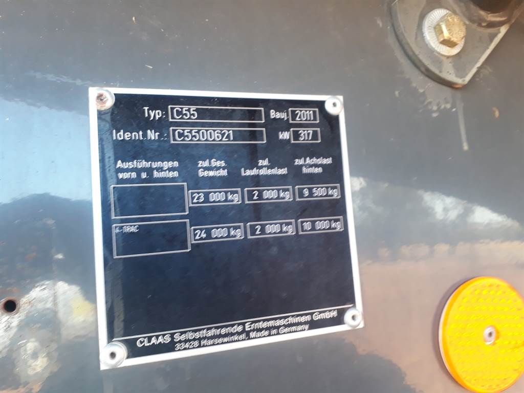 2011 CLAAS LEXION 750TT