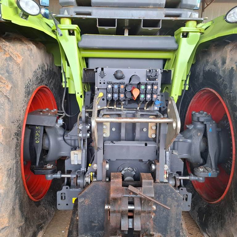 2021 CLAAS XERION 5000