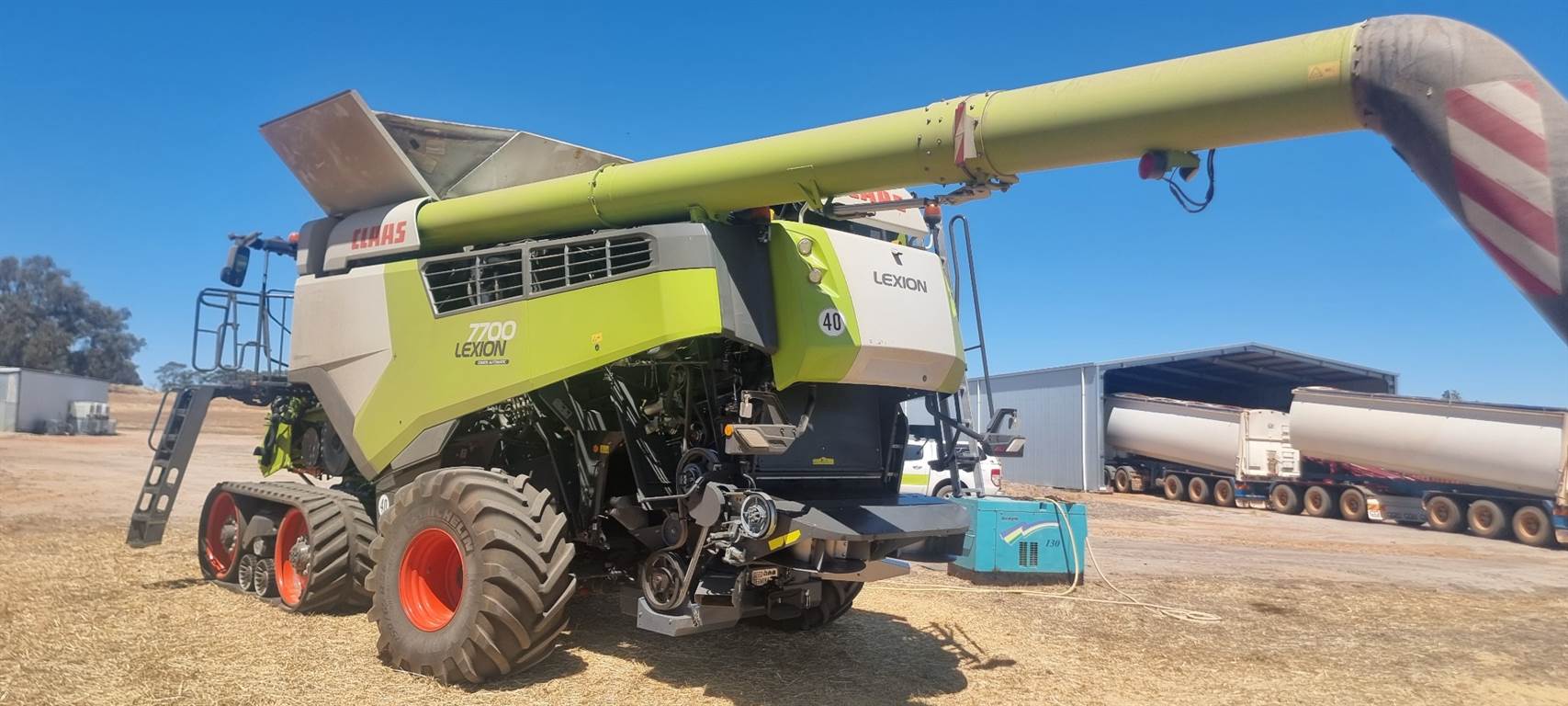 2020 CLAAS LEXION 7700 TT image 4