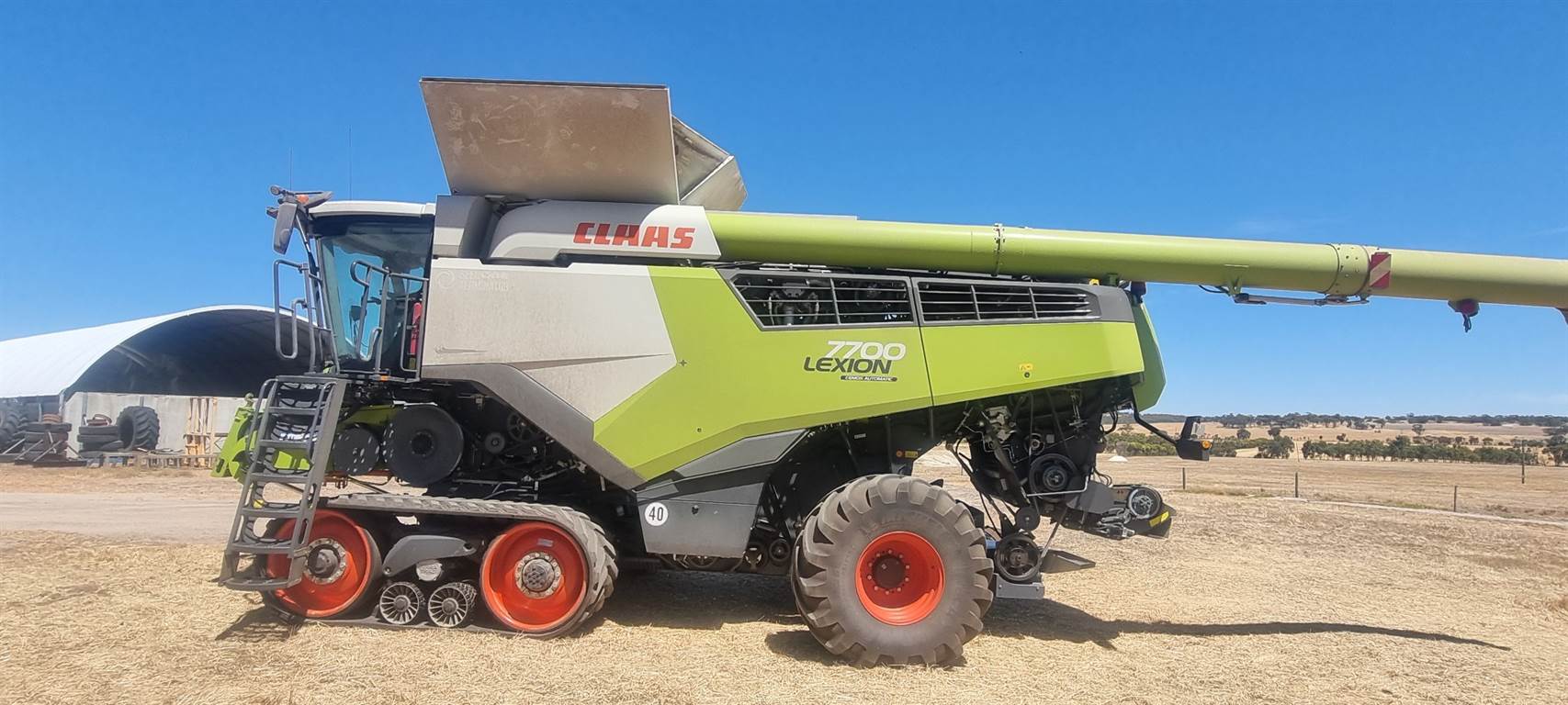 2020 CLAAS LEXION 7700 TT image 3