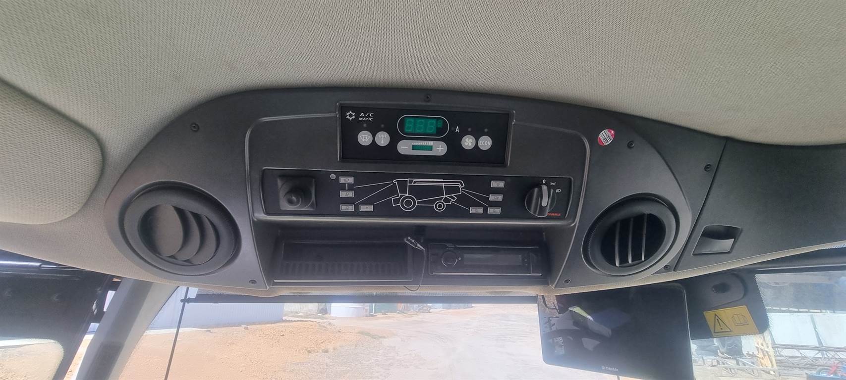 2020 CLAAS LEXION 7700 TT image 12