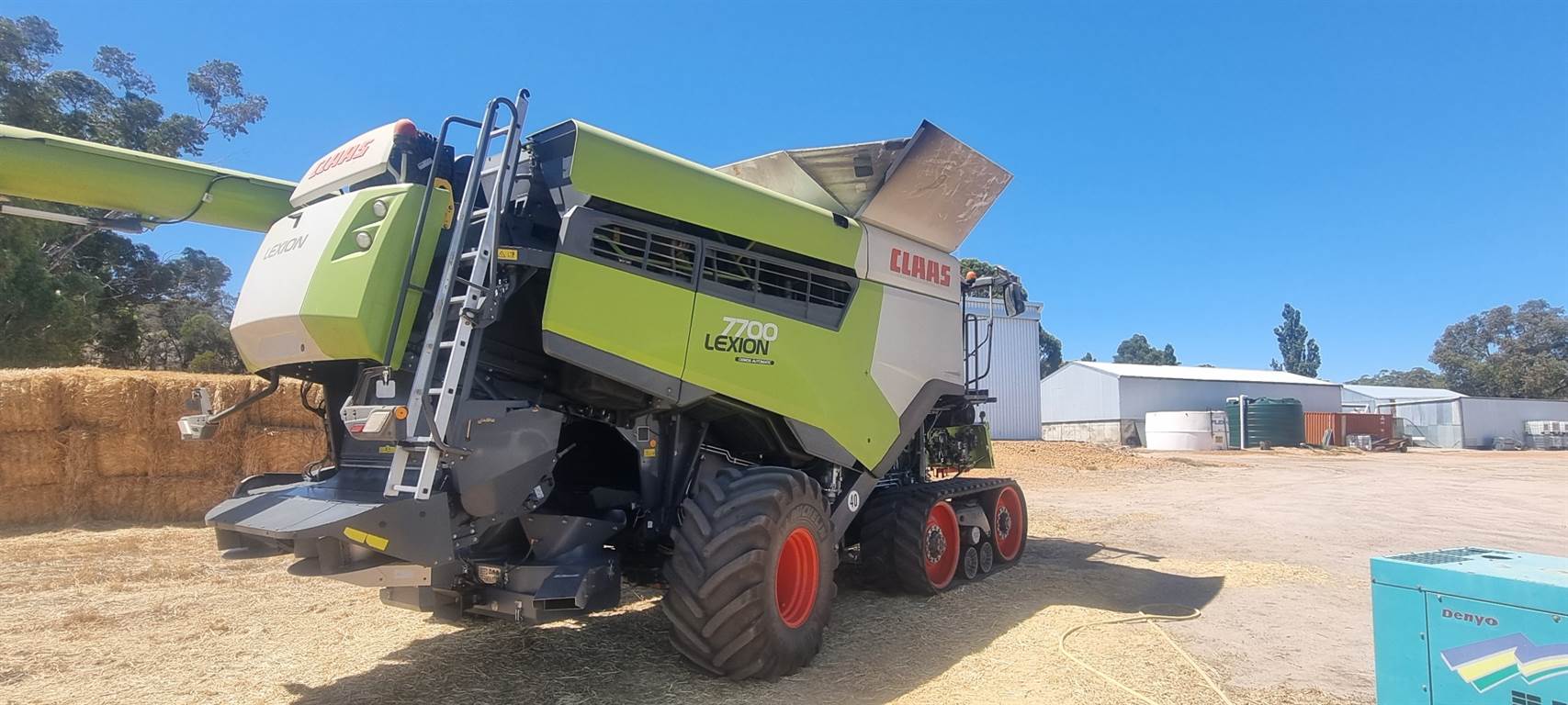 2020 CLAAS LEXION 7700 TT image 2