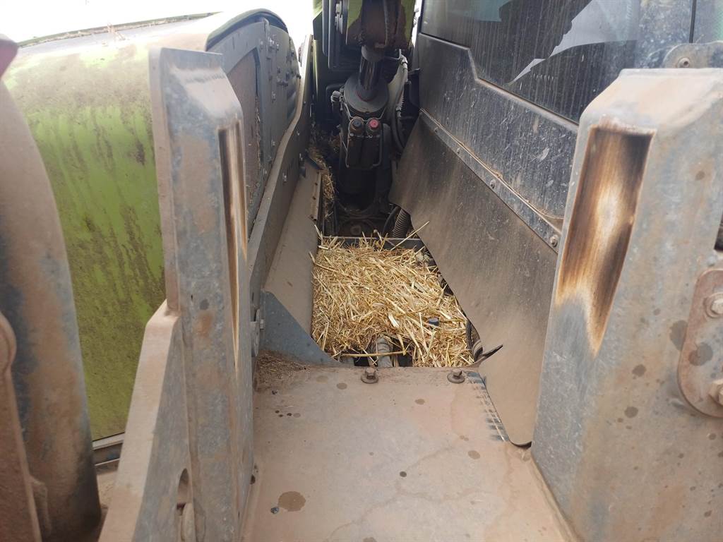 2020 CLAAS SCORPION 746