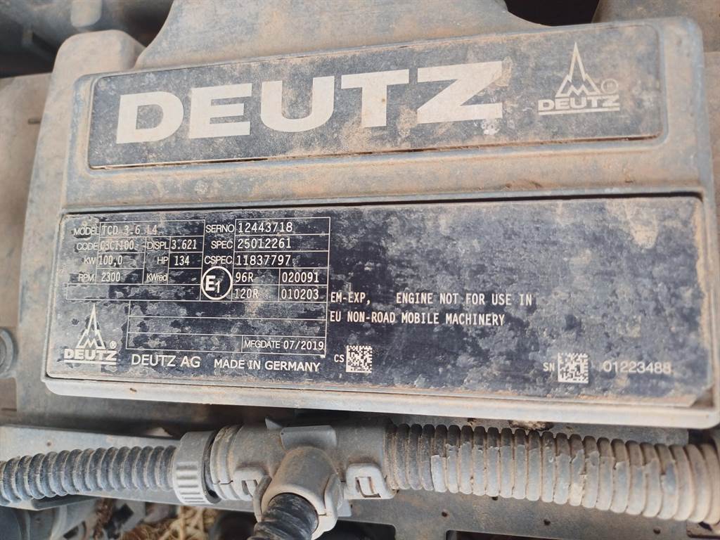 2020 CLAAS SCORPION 746