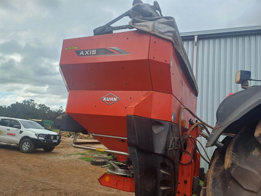 2022 Kuhn Axis 40.2 image 3