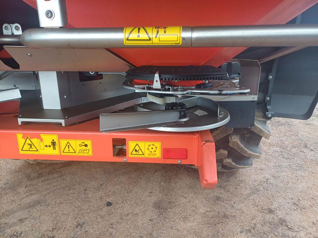 2022 Kuhn Axis 40.2 image 5