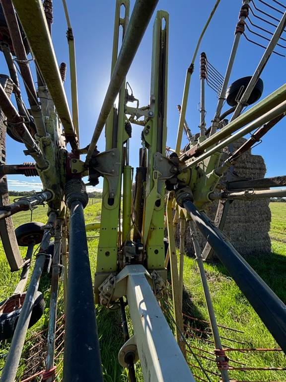 2020 CLAAS LINER 2900 image 7