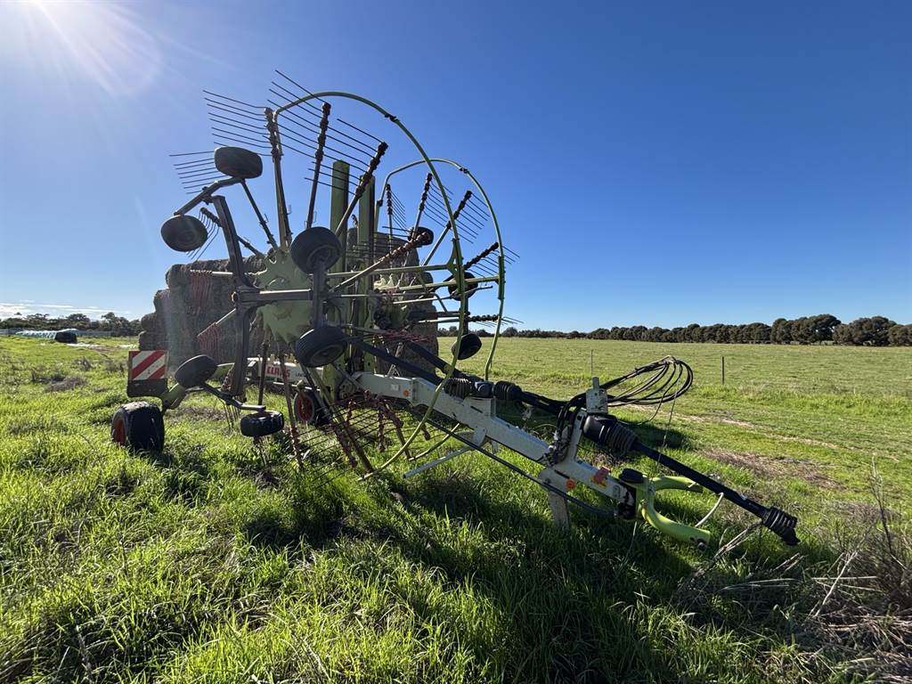2020 CLAAS LINER 2900 image 4