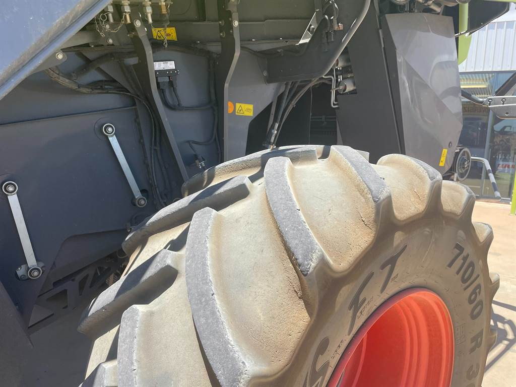 2019 CLAAS LEXION 7600 TT