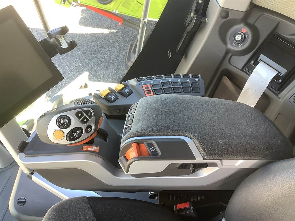 2019 CLAAS LEXION 7600 TT