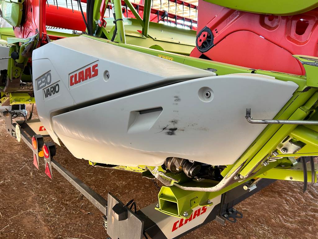 2023 CLAAS VARIO 1230 image 3