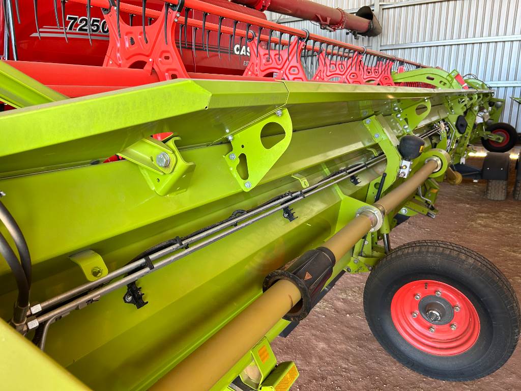 2023 CLAAS VARIO 1230 image 10