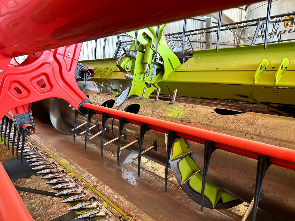 2023 CLAAS VARIO 1230 image 6