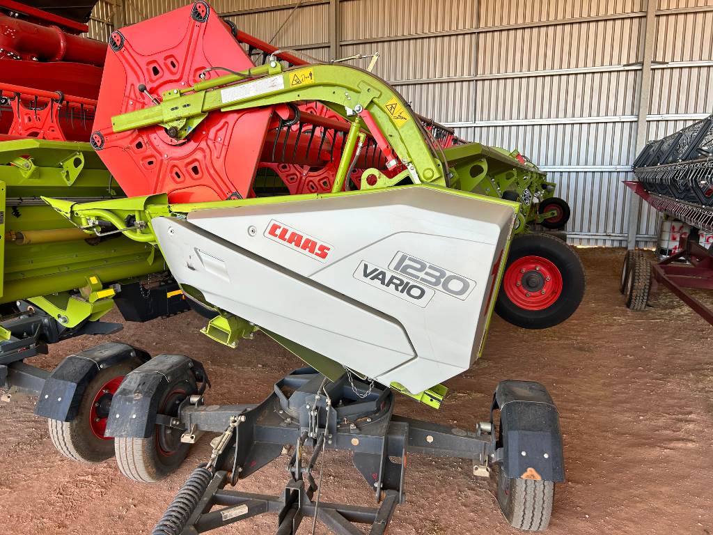 2023 CLAAS VARIO 1230 image 2