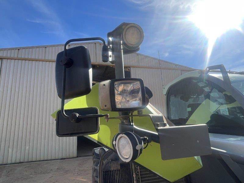 2014 CLAAS SCORPION 9055 image 15