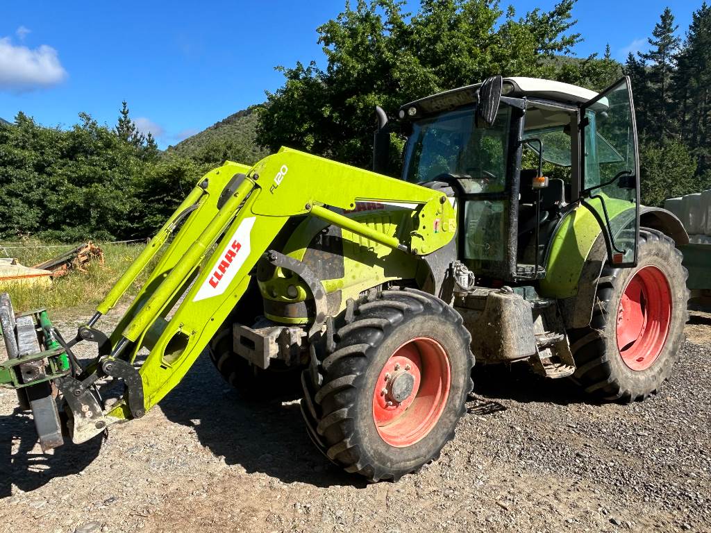 2022 Claas Arion 620C