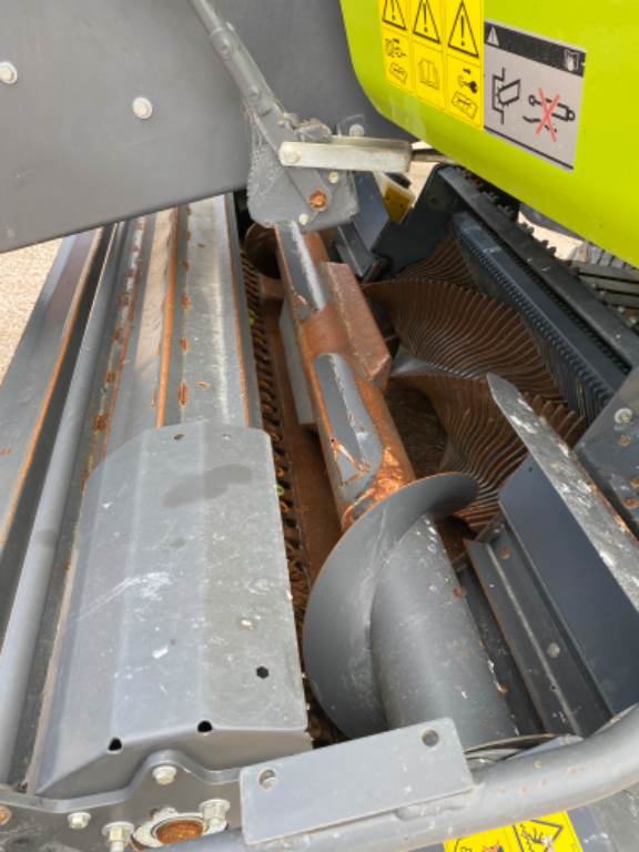 2018 CLAAS QUADRANT 5300