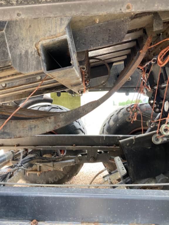 2018 CLAAS QUADRANT 5300