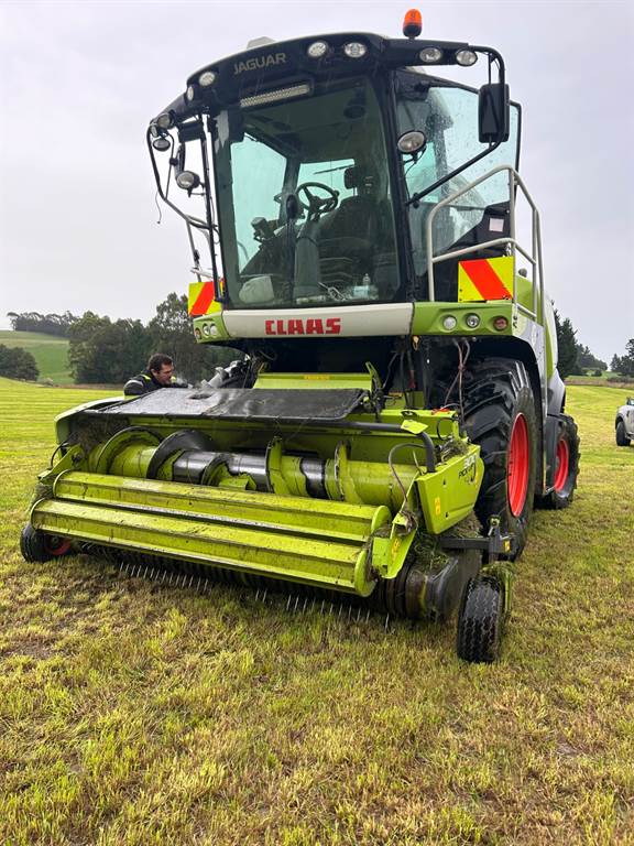 2017 CLAAS JAGUAR 850