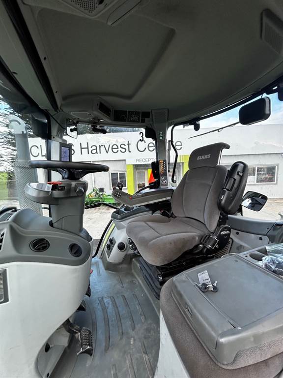 2021 CLAAS ARION 650