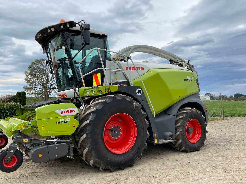 2022 CLAAS JAGUAR 960