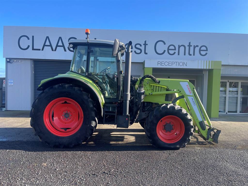 2017 CLAAS ARION 620C