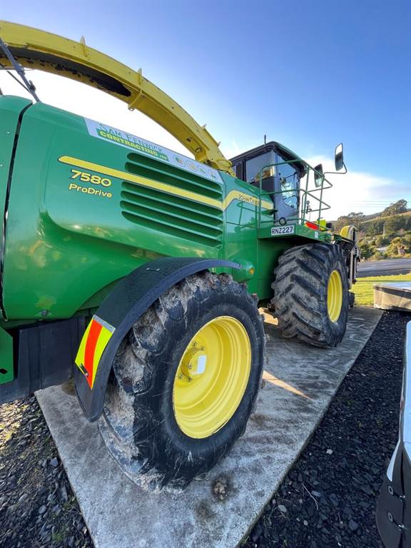2013 John Deere 7580