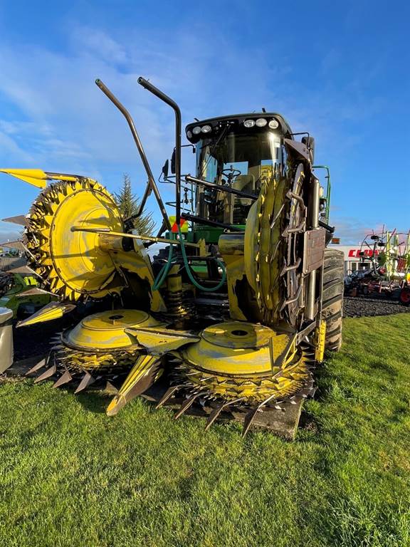 2013 John Deere 7580
