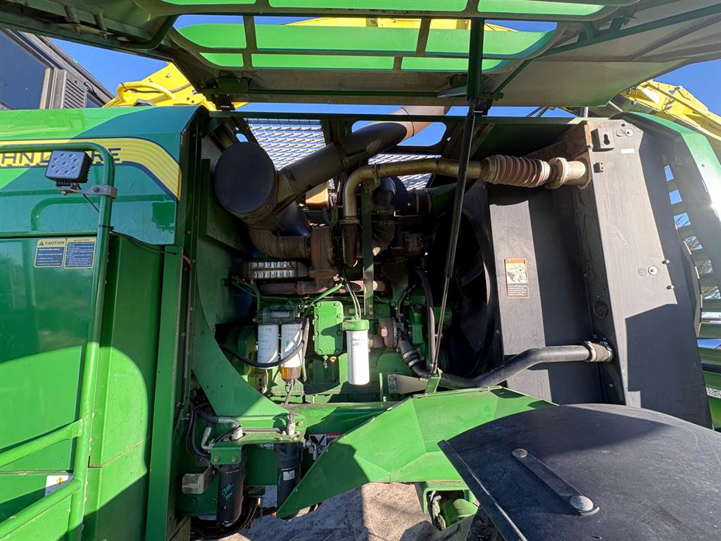 2013 John Deere 7580