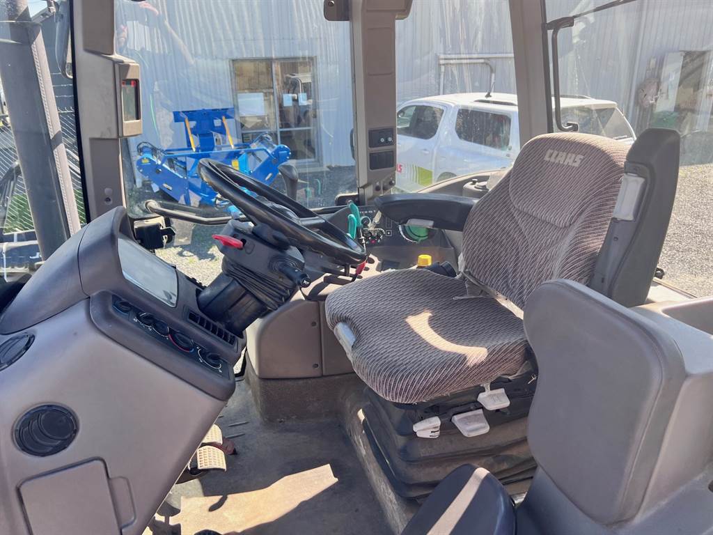 2005 CLAAS ARES 546 image 5