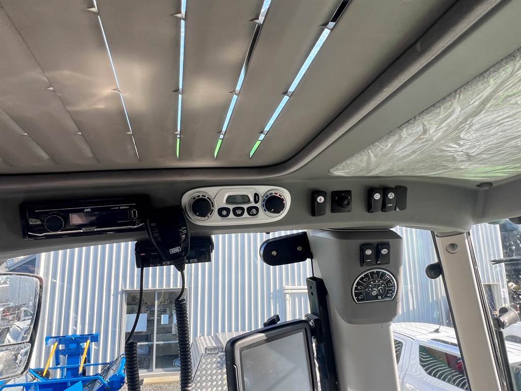 2016 Deutz Fahr AGROTRON 7250 TTV image 8