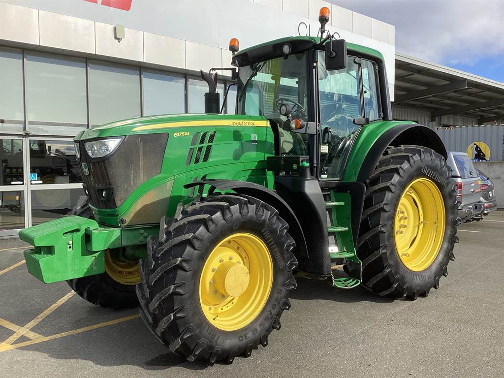 2020 John Deere 6175M