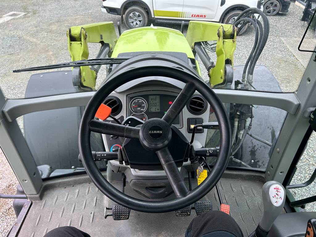 2019 CLAAS ARION 620C