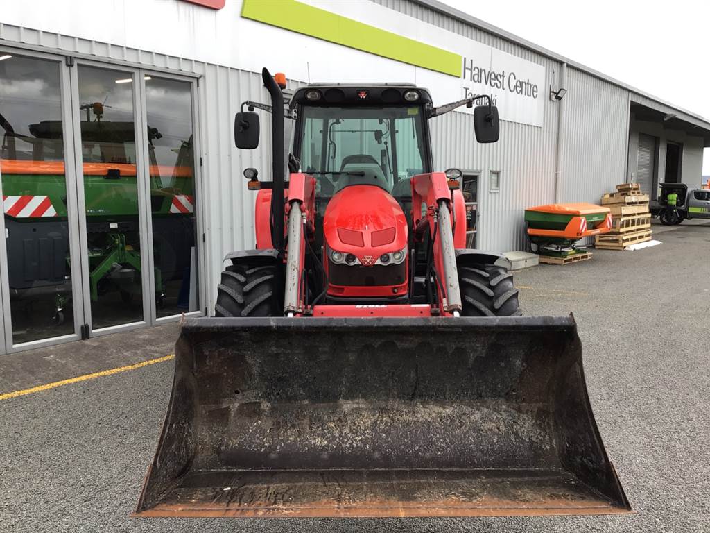 2013 Massey Ferguson 5440