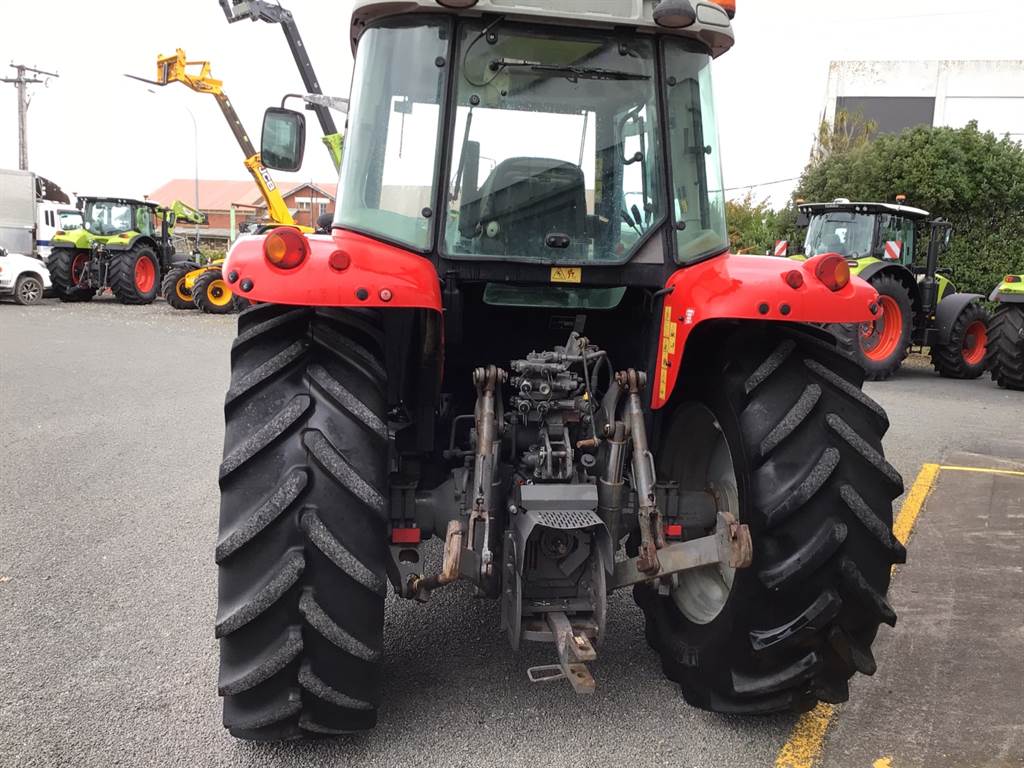 2013 Massey Ferguson 5440
