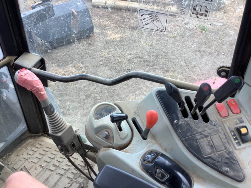 2013 Massey Ferguson 5440