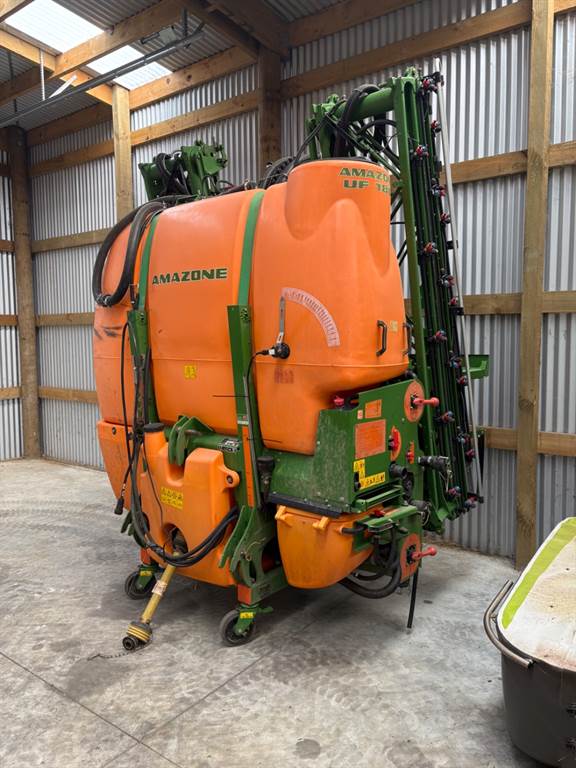2017 AMAZONE UF1801
