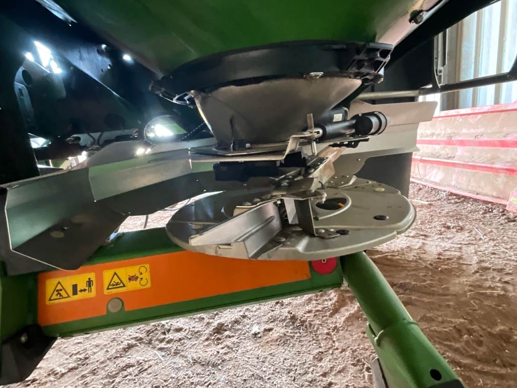 2019 Amazone ZA-TS image 3