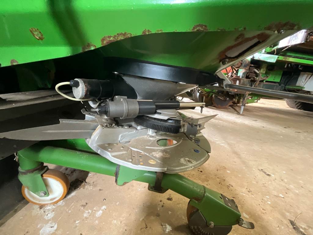 2017 Amazone ZA-TS Ultra Profis Hydro image 6