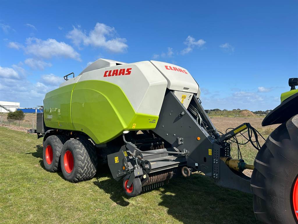 2020 CLAAS QUADRANT 5300 image 6