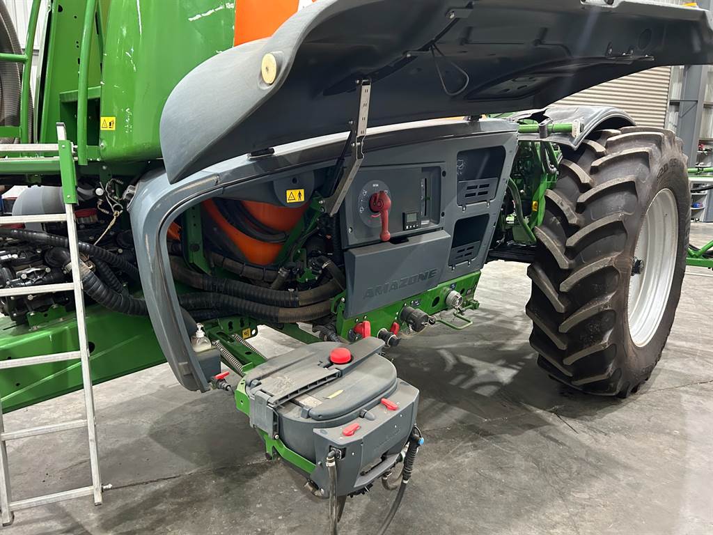 2021 AMAZONE UX6200 Super image 6