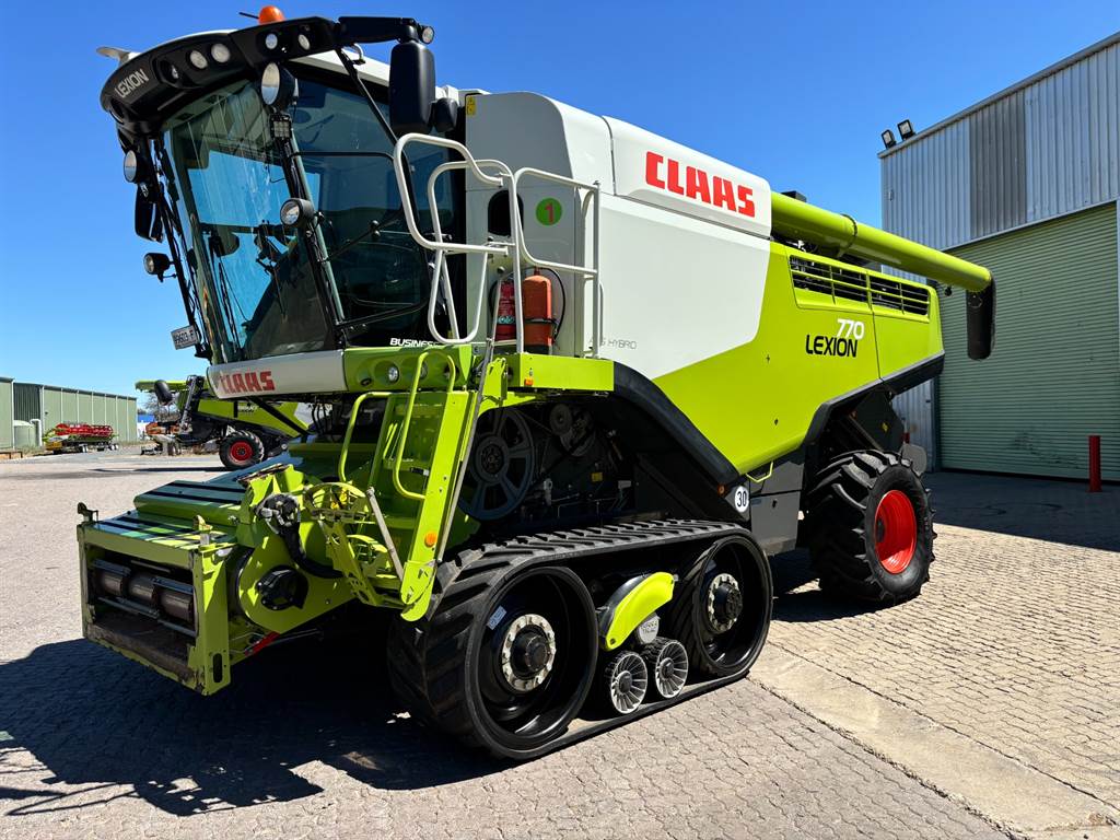 2016 CLAAS LEXION 770TT