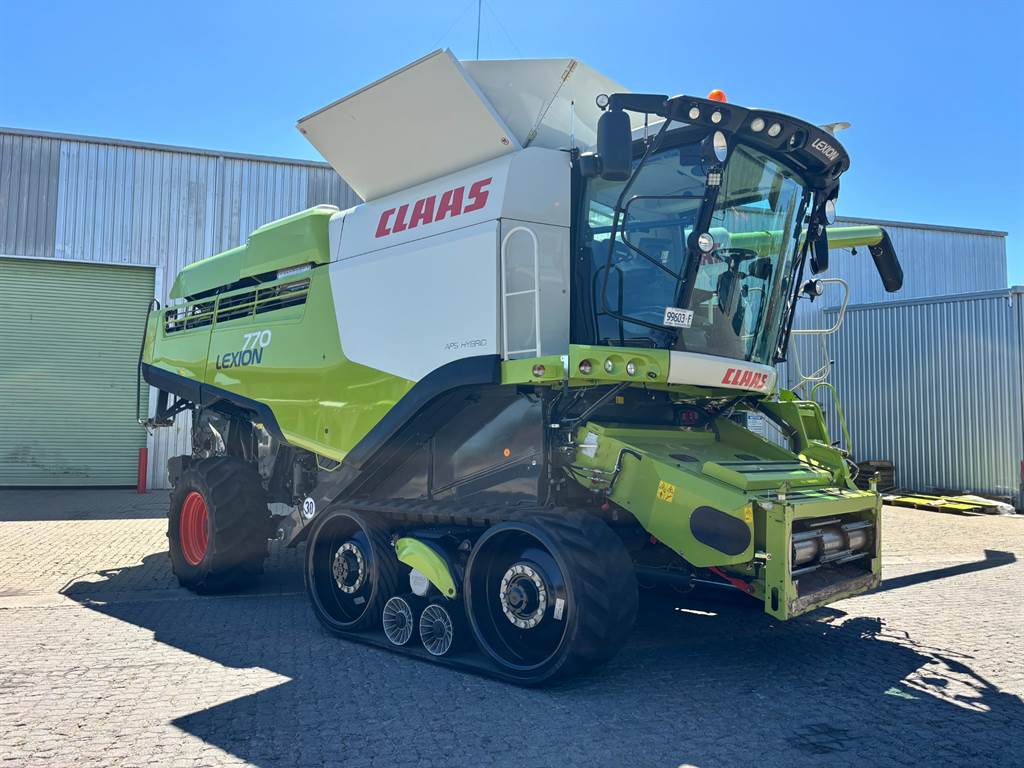 2016 CLAAS LEXION 770TT
