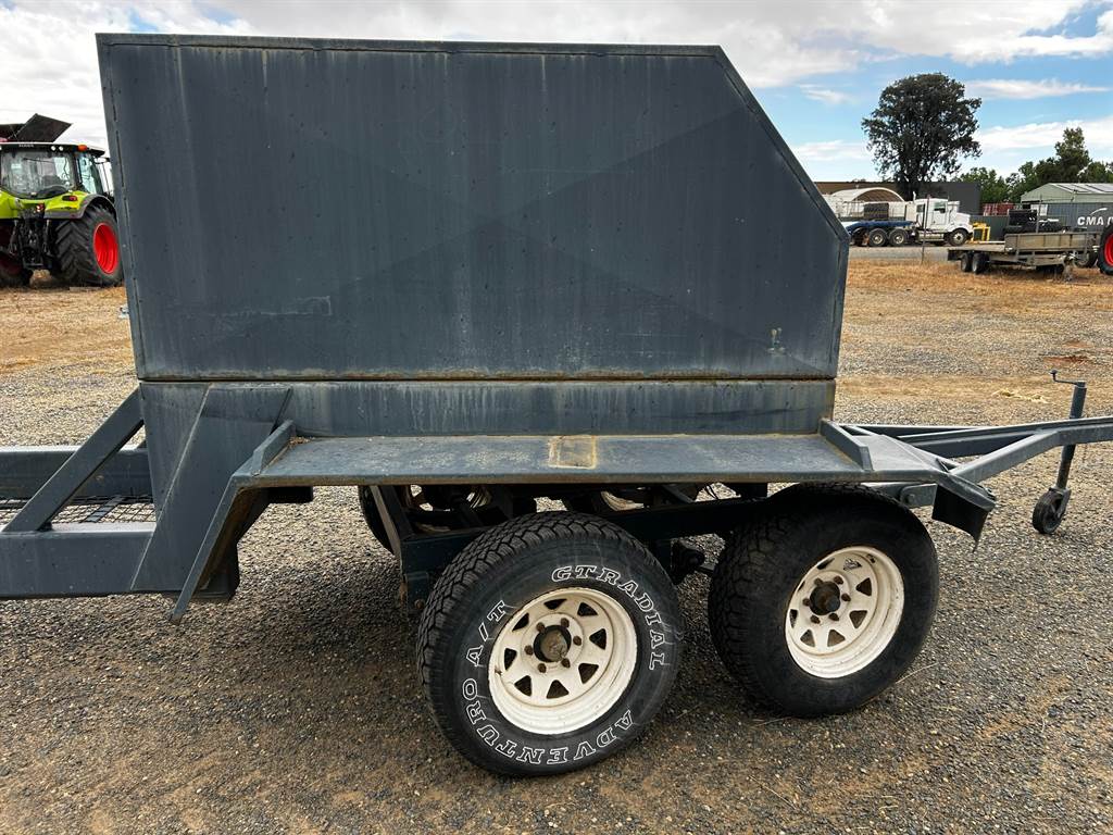2016 Leith Comb Trailer 35ft Vario